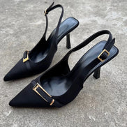 Escarpins Slingbacks Pointus – Bordeaux Satiné & Boucle Dorée