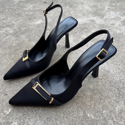 Escarpins Slingbacks Pointus – Bordeaux Satiné & Boucle Dorée