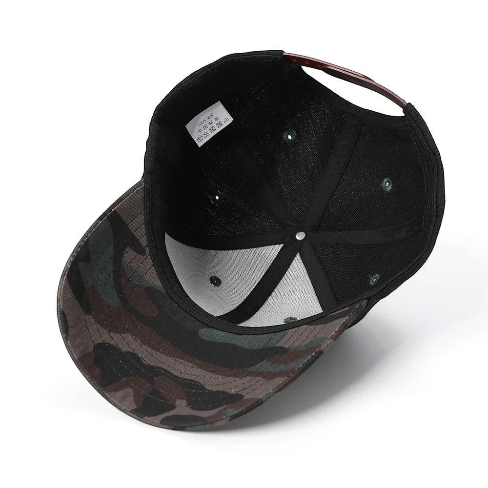 AKJ Fashion camouflage print baseball cap with adjustable strap and polyester material. Unisex design for outdoor use.