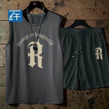 AKJ Fashion Ensemble sport homme 2 pièces gris foncé, t-shirt sans manches et short assorti avec logo R. Idéal pour le training.
