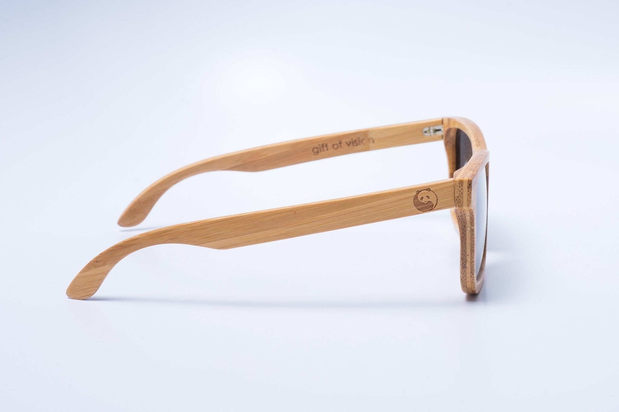 AKJ Fashion Lunettes de soleil Carver géométriques en bambou FSC, verres polarisés, monture naturelle.