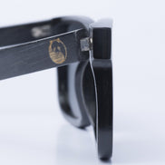 Lunettes de soleil AKJ Fashion Carver géométriques noires en bambou FSC, verres polarisés