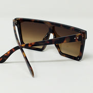 Lunettes de soleil AKJ Fashion rétro écaille de tortue, monture carrée, verres dégradés marron, protection UV400