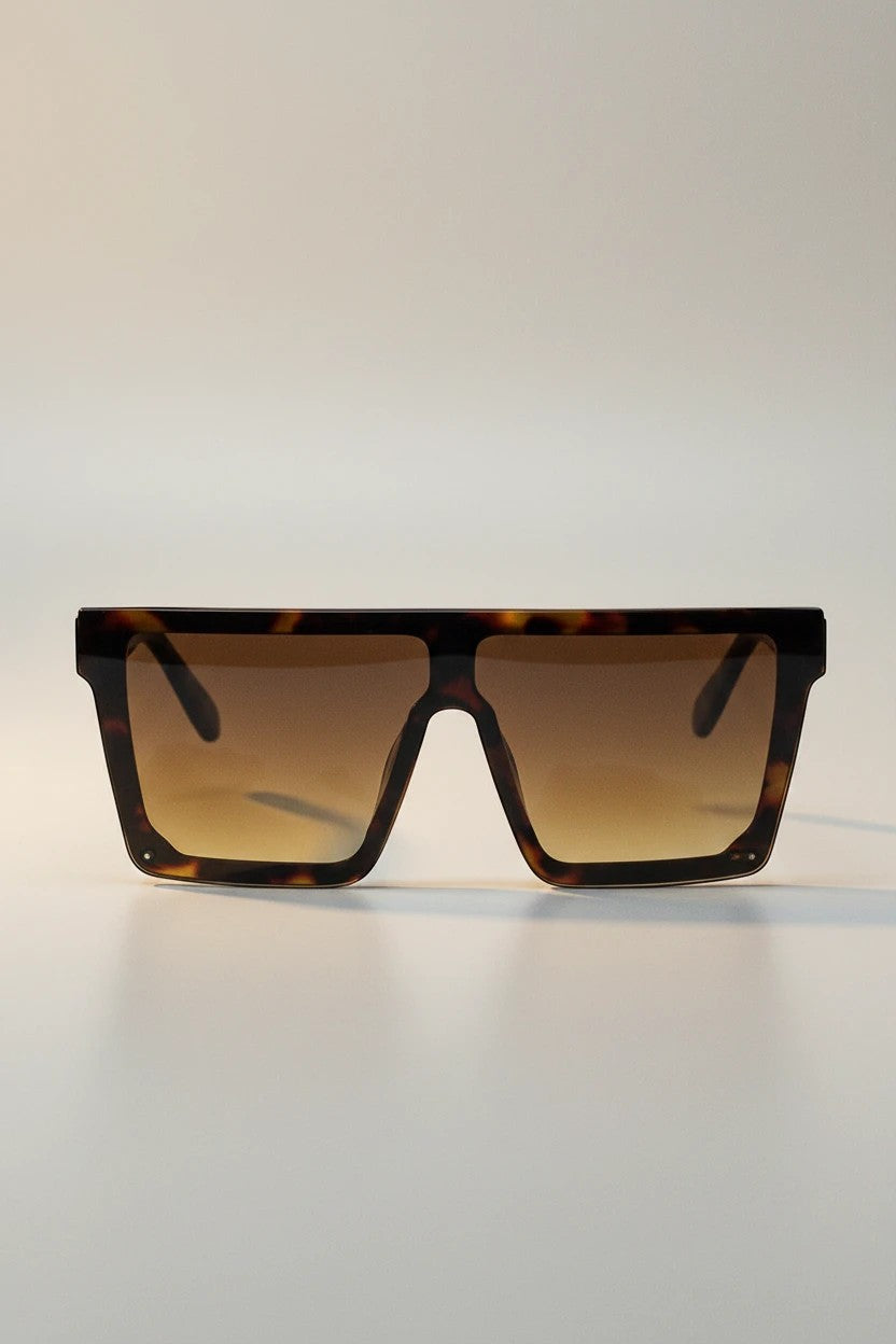 Lunettes de soleil AKJ Fashion rétro 70s, monture carrée écaille de tortue, verres dégradés marron, protection UV400
