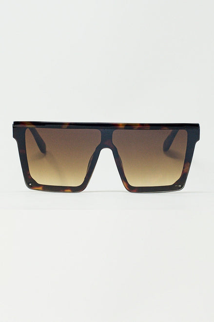 Lunettes de soleil AKJ Fashion rétro 70s, monture carrée écaille et verres dégradés marron, protection UV400.
