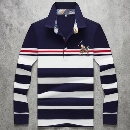Polo AKJ Fashion bleu marine et blanc à rayures, manches longues, col polo, broderie polo sur la poitrine.