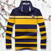Polo manches longues AKJ Fashion rayé bleu marine et jaune, 100% coton, avec broderie polo et col contrasté.