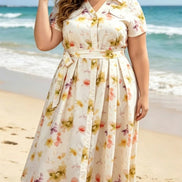 AKJ Fashion robe chemise midi écru à imprimé floral aquarelle, manches courtes, boutonnée, avec ceinture à nouer. Tissu léger.