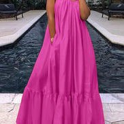 AKJ Fashion Robe longue ample fuchsia en satin léger, à bretelles fines, encolure froncée et volant bas. Parfaite pour l'été.