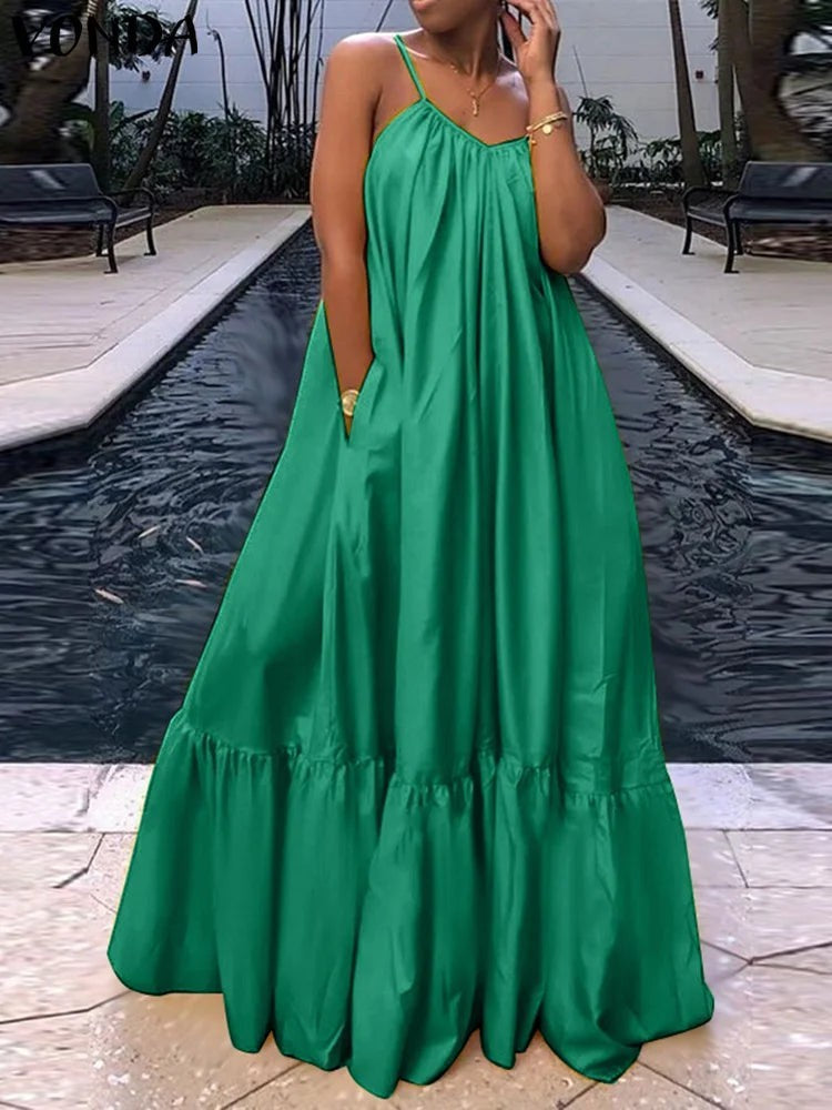 AKJ Fashion Robe longue ample verte en satin avec bretelles fines, encolure froncée et volant bas. Parfaite pour l'été.