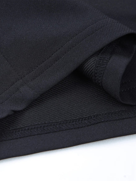 AKJ Fashion short de fitness noir en coton respirant, coupe athlétique avec cordon de serrage et poches.